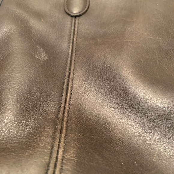 Coach Vintage Classic Compartment Shoulder/Tote Black Glovetanned Leather - Picture 13 of 13